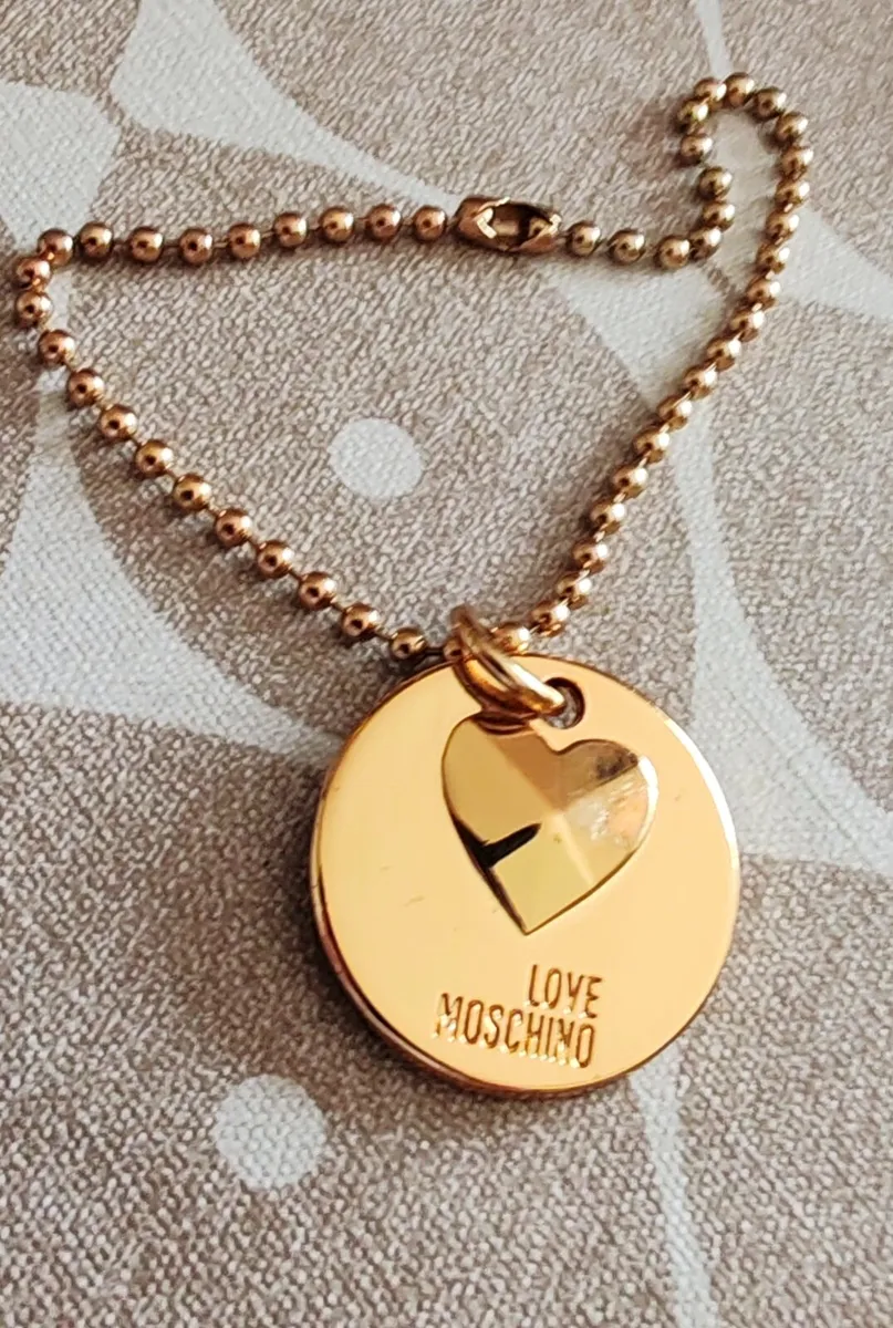 Goldtone MOSCHINO Key chain - Image 1