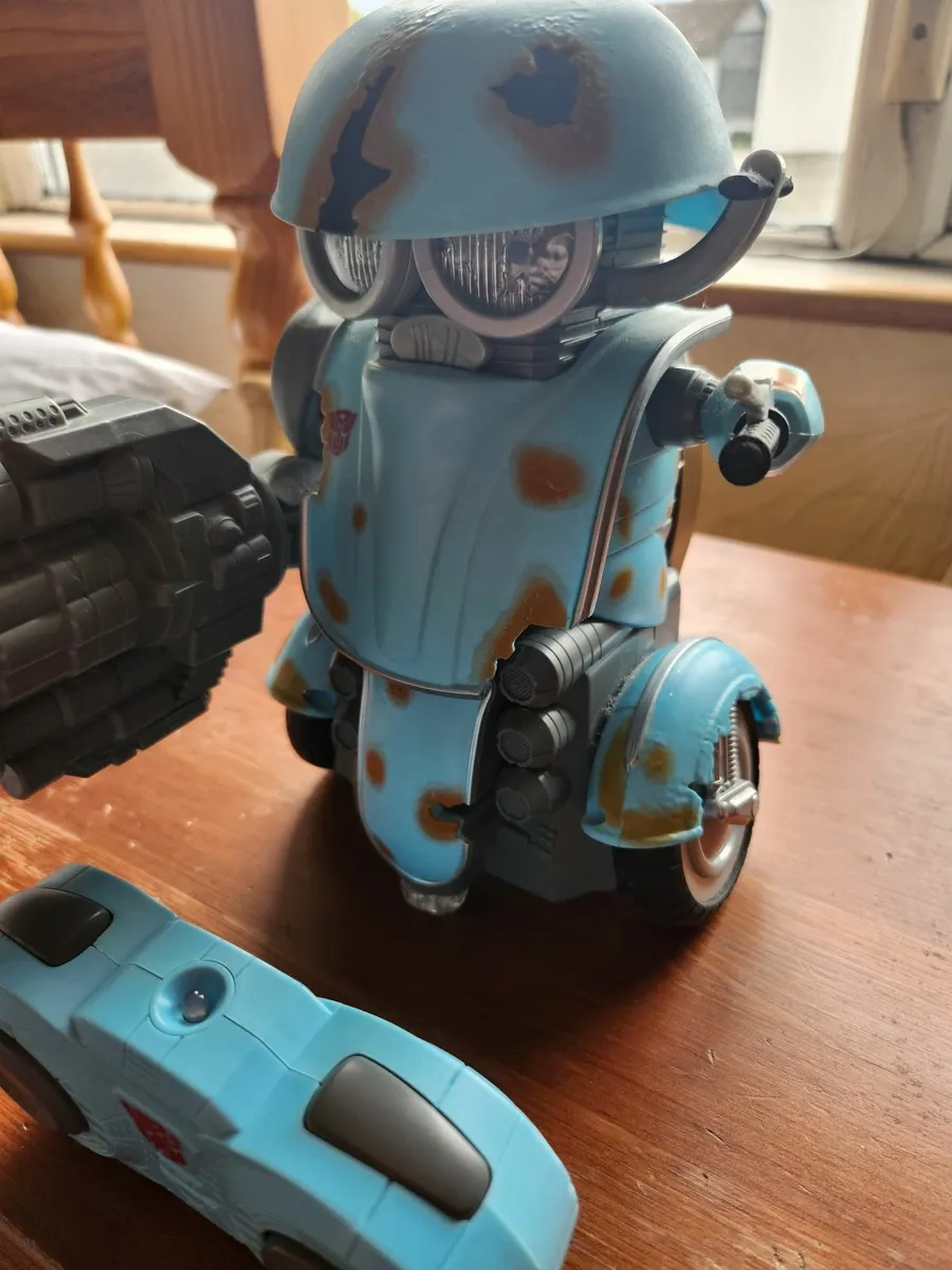 Transformers Remote Control Squeeks - Image 3