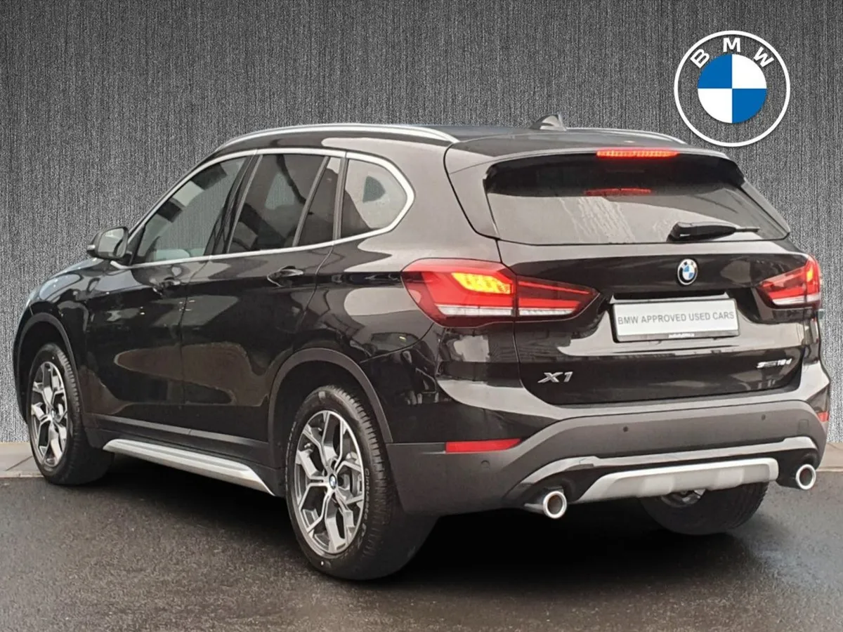 BMW X1 Sdrive18d Xline - Image 2