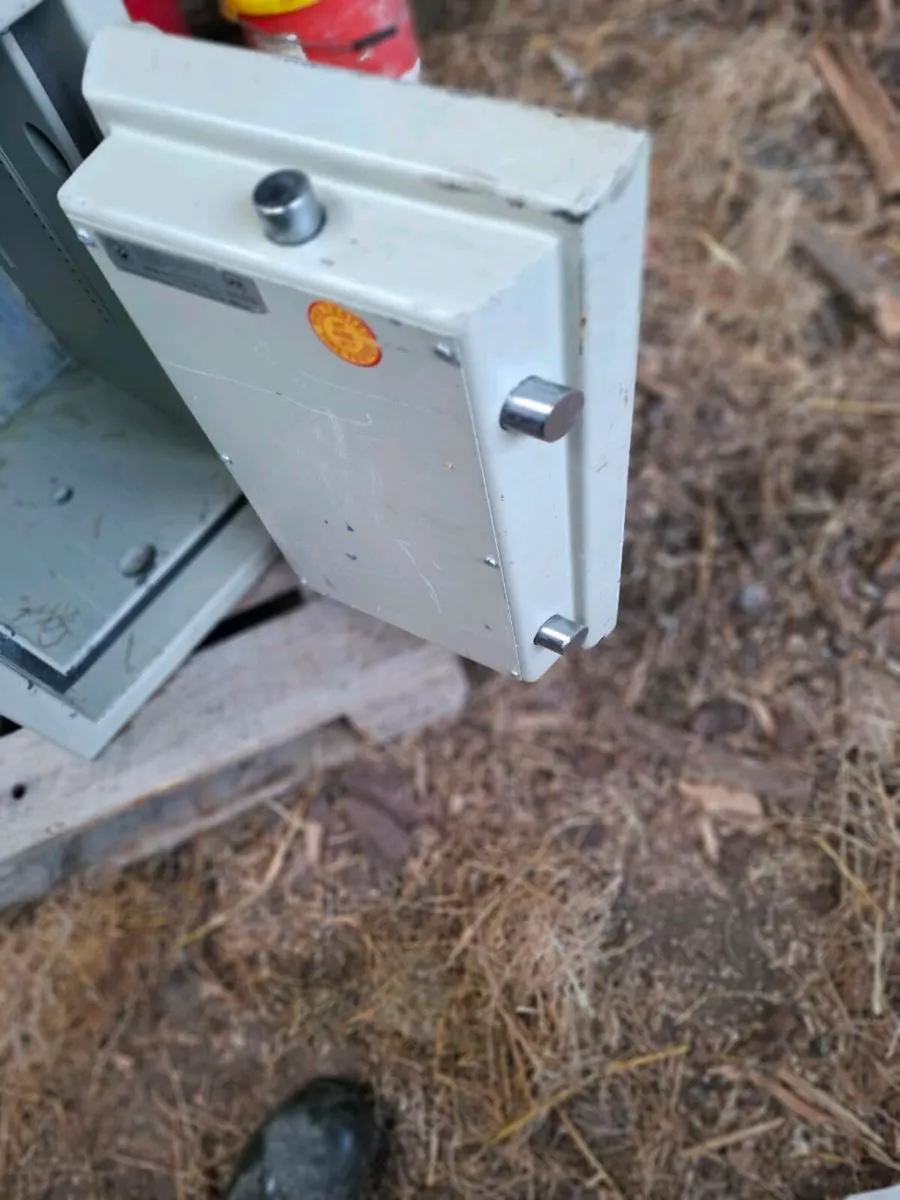 House Safe - Image 4