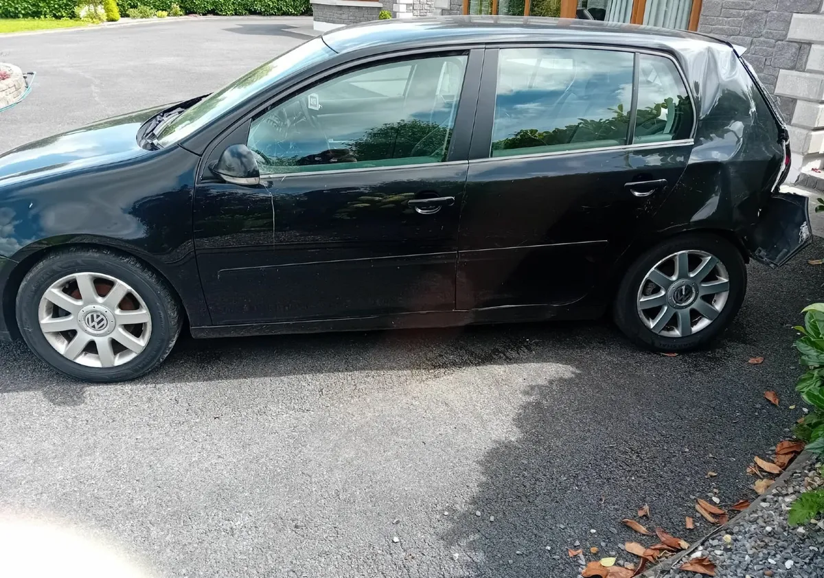Volkswagen Golf TDI sport *Crashed * - Image 2