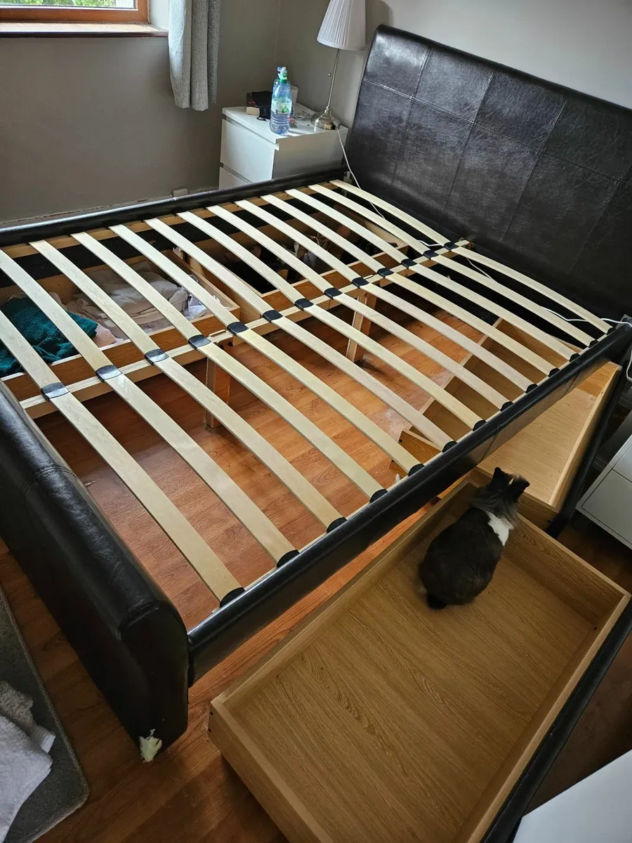 Bedframe - Image 2