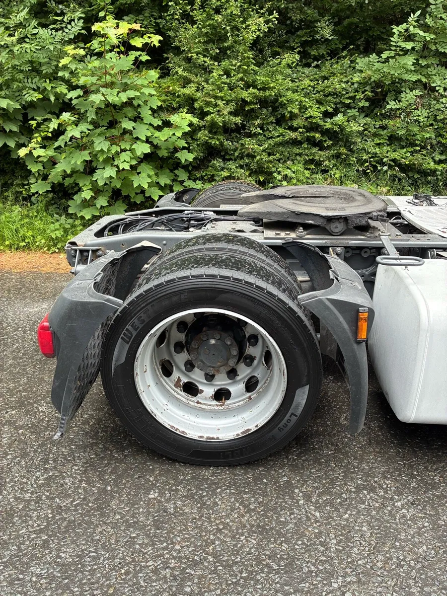 Truck - Image 3