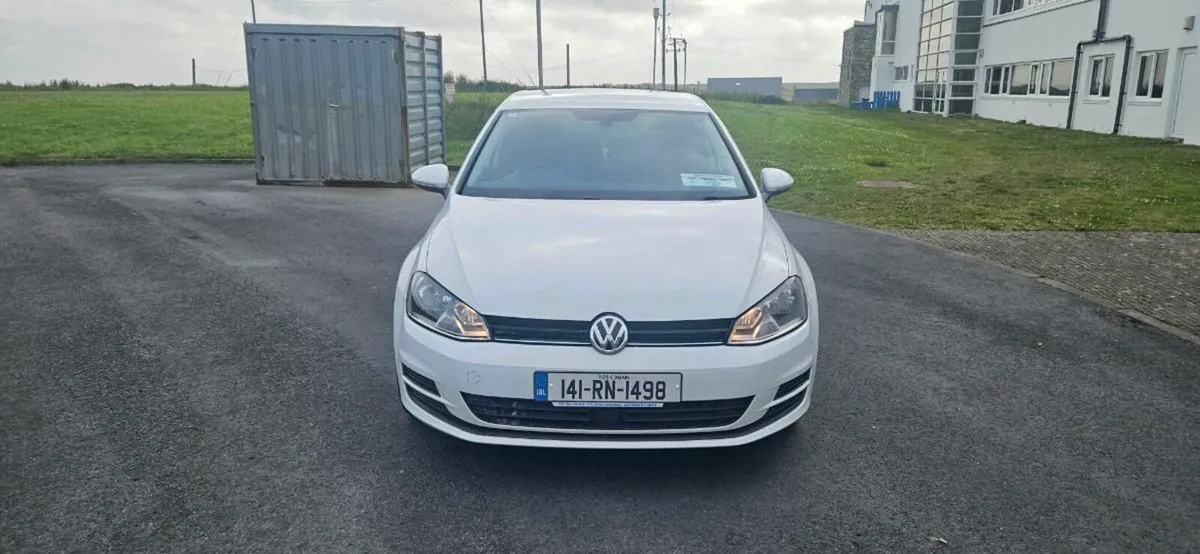 2014 Volkswagen Golf - Image 3