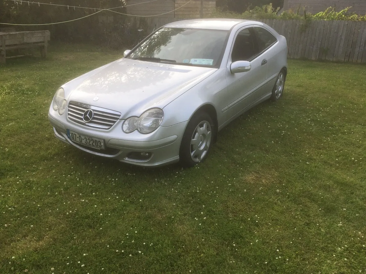 Mercedes’ Benz C180 Sports Coupe - Image 2