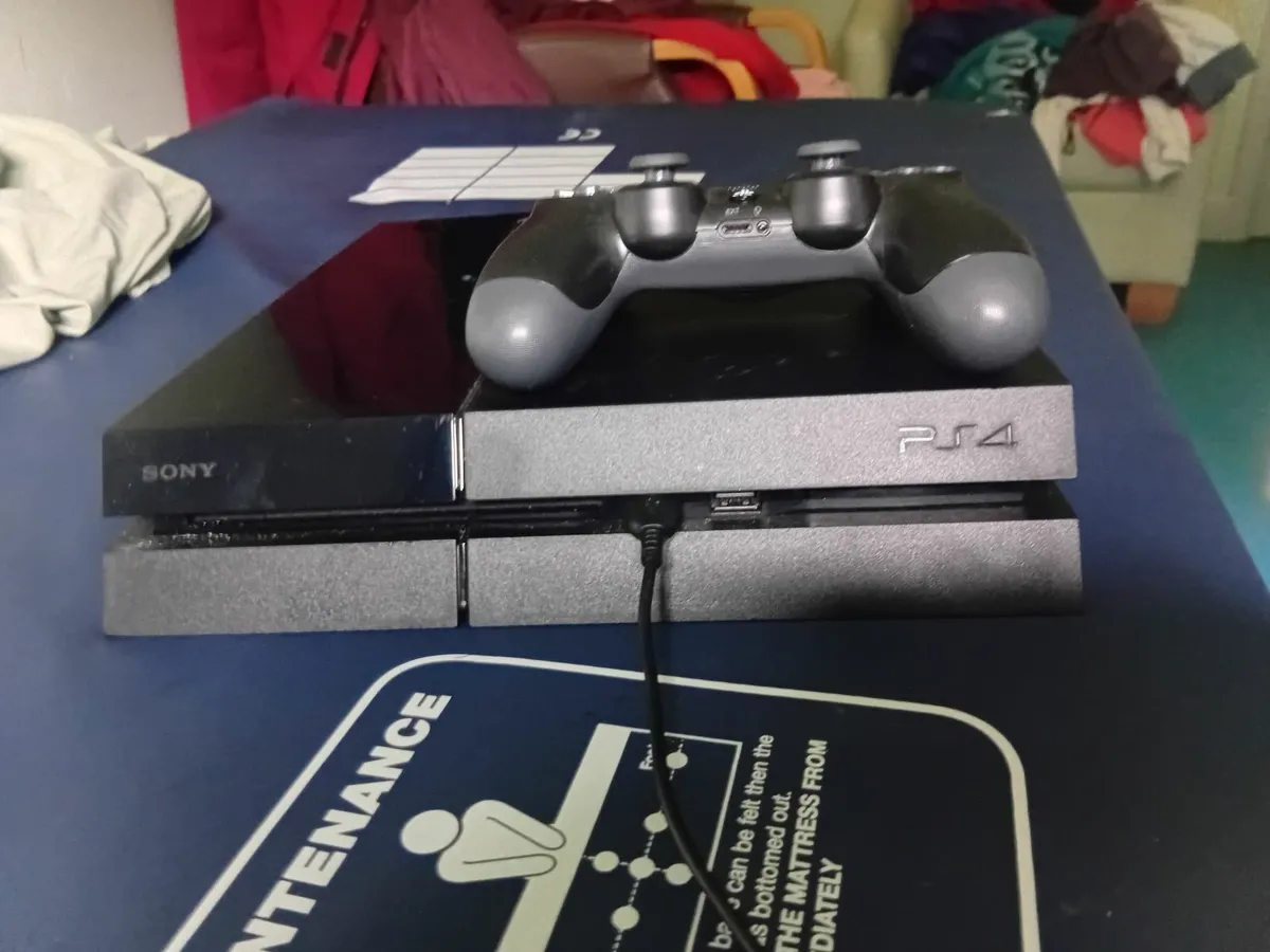 Ps4 and ps3 - Image 1