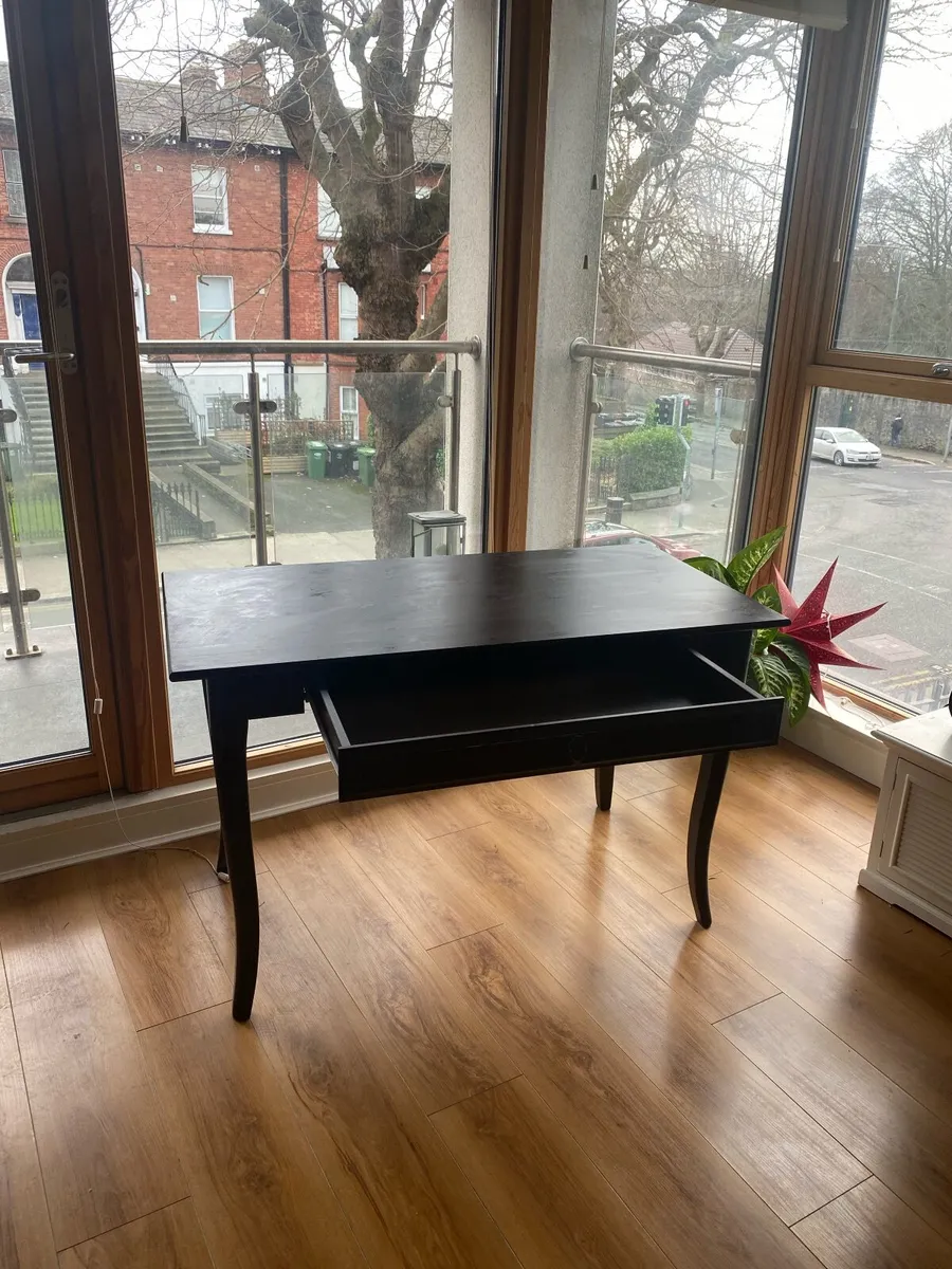 Desk - Image 2