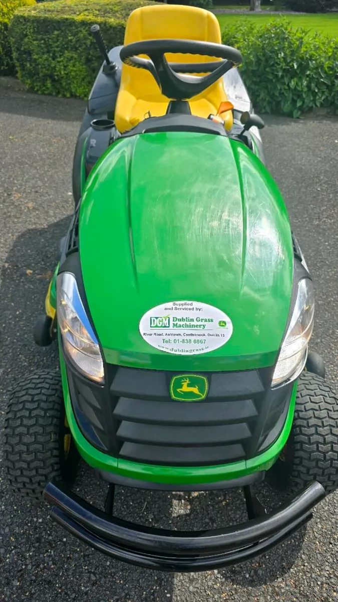 John Deere X166R - Image 1