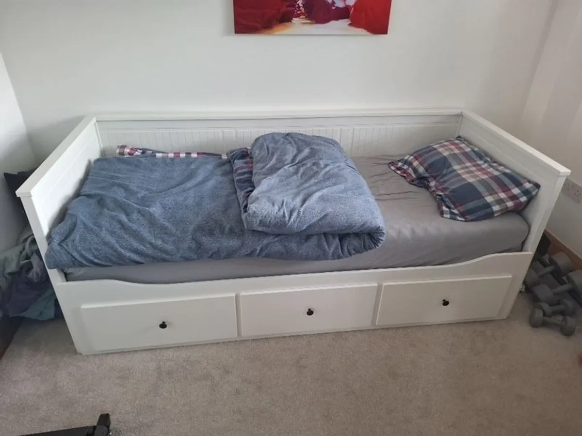 furn - Image 3