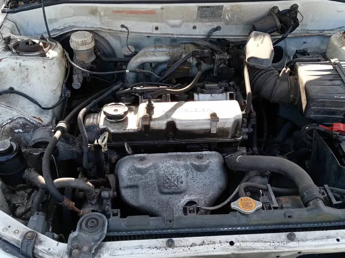 Mitsubishi Colt 2003 - Image 4