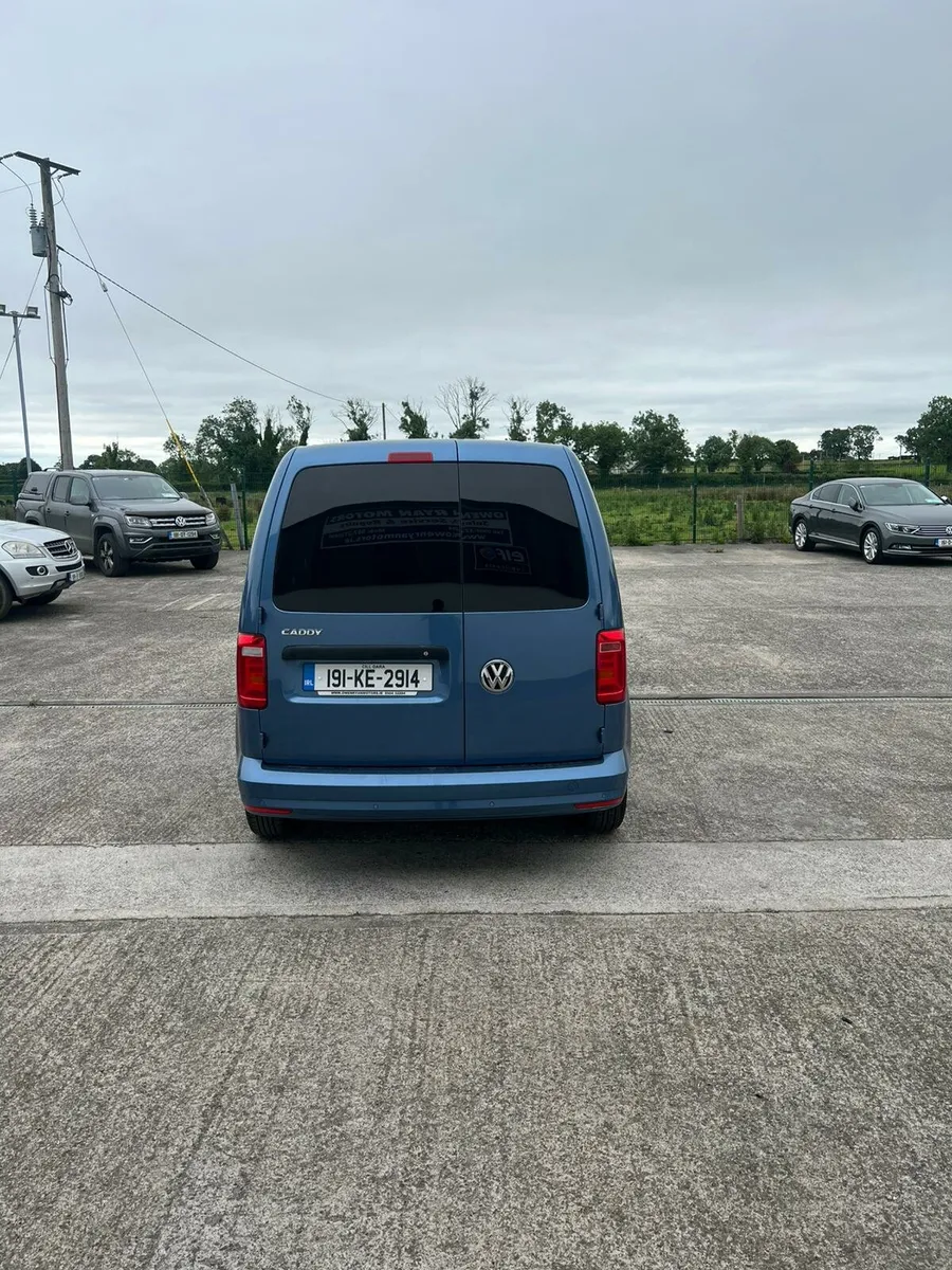 VOLKSWAGEN CADDY 2019 - Image 4