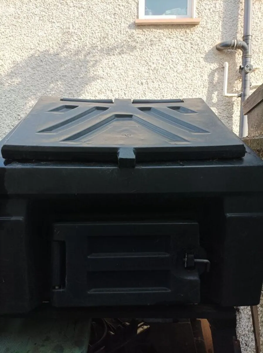 coal bunker - Image 1