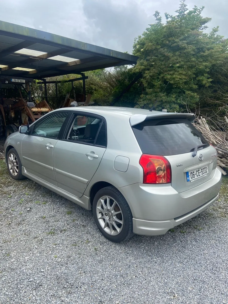 Toyota Corolla - Image 4