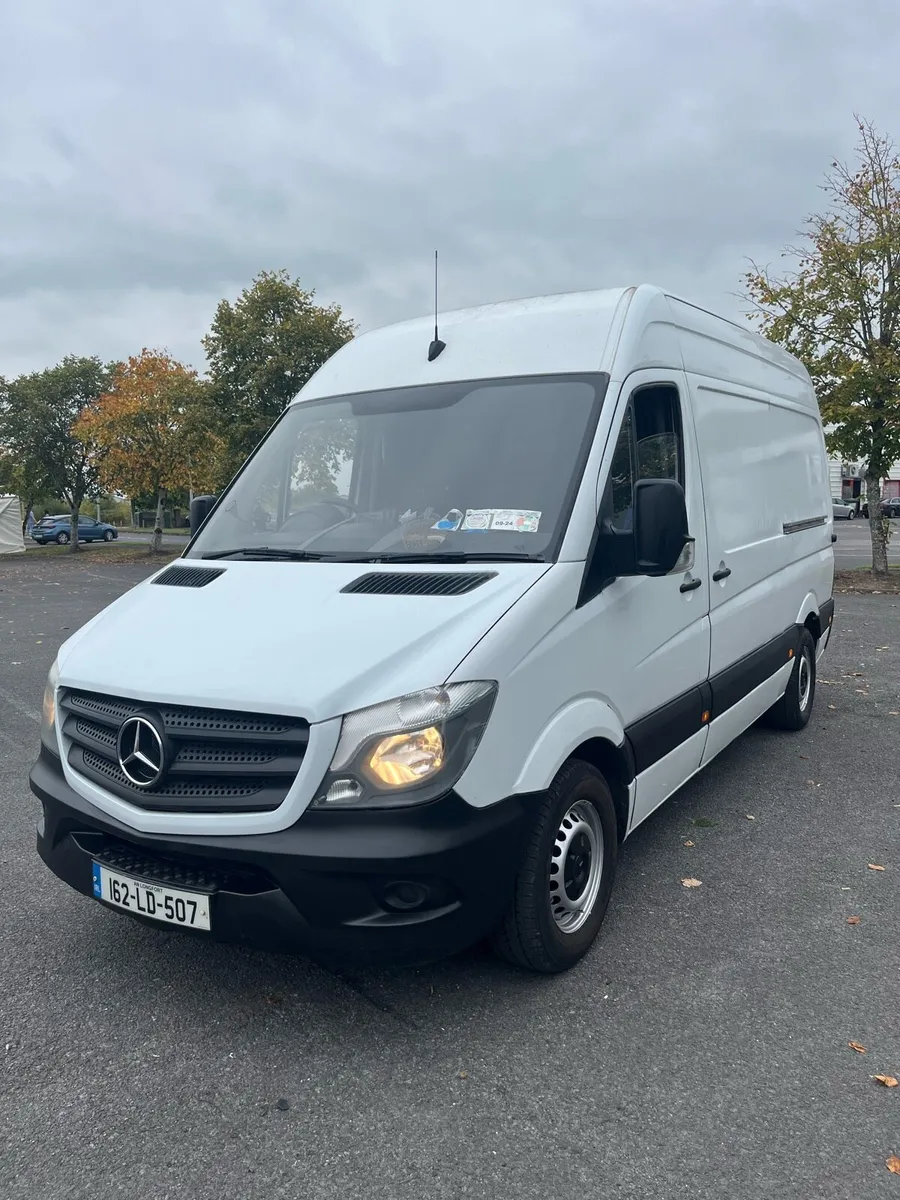 Mercedes sprinter - Image 1