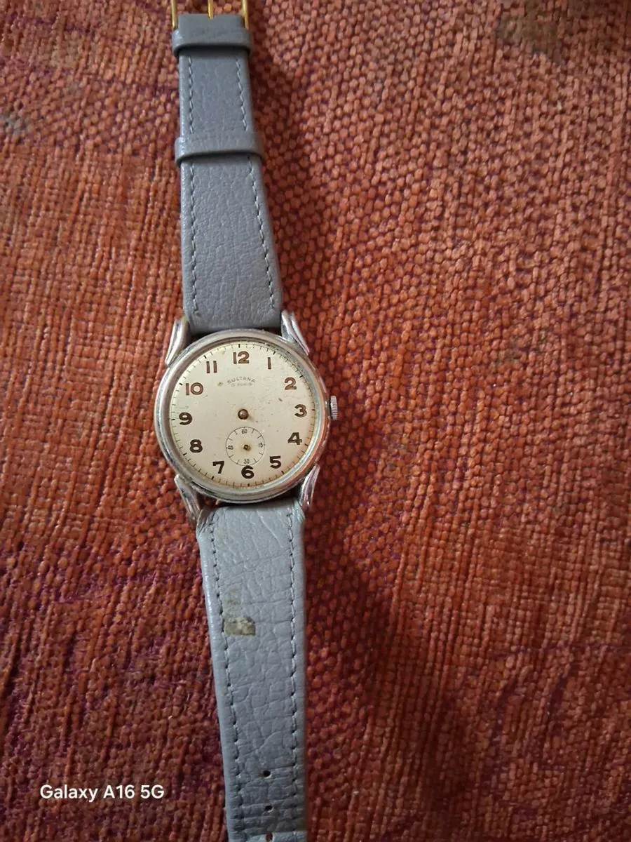 Mens watch - Image 1