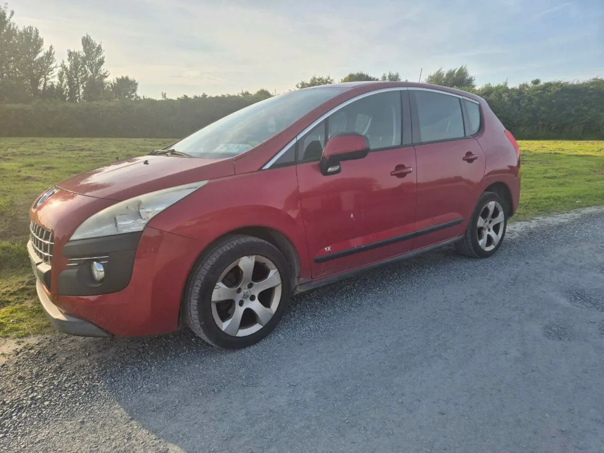 2010 Peugeot 3008 - Image 2