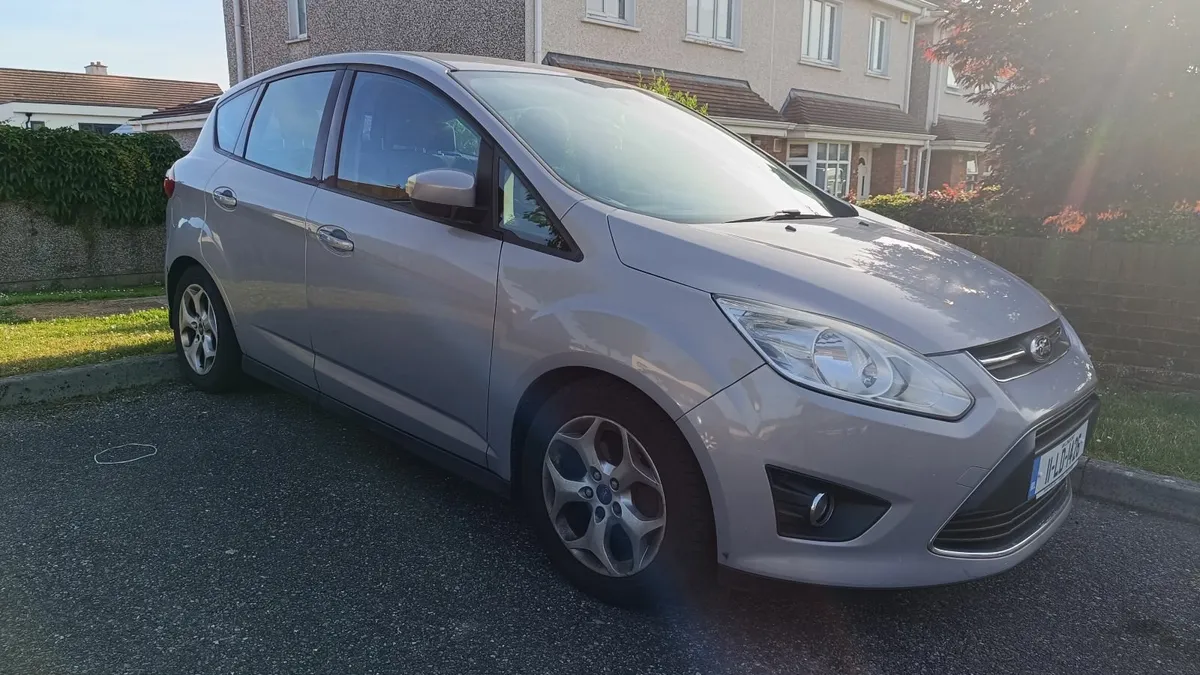 Ford C-Max 2011 - Image 2