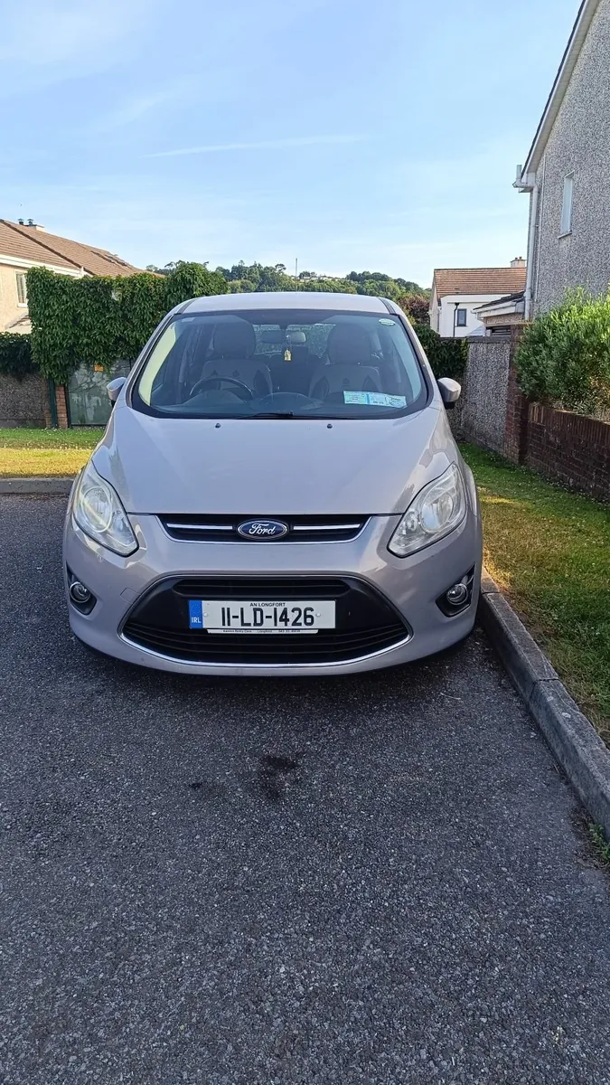 Ford C-Max 2011 - Image 1