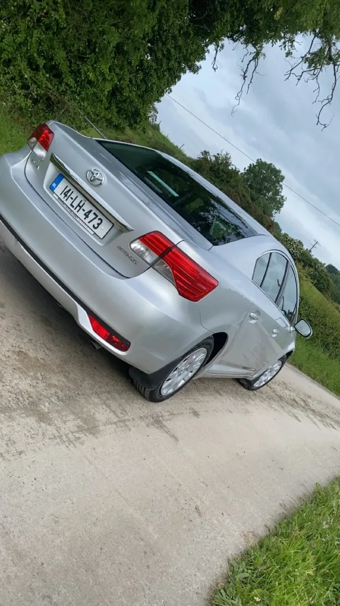 Toyota Avensis 2.0 D4D Terra - Image 2