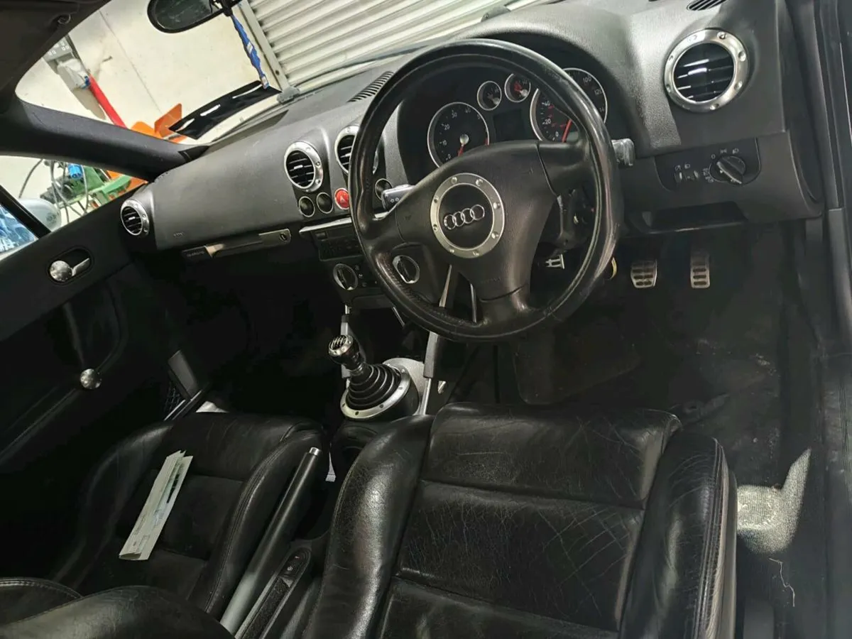 Audi TT 2001 1.8 turbo - Image 4