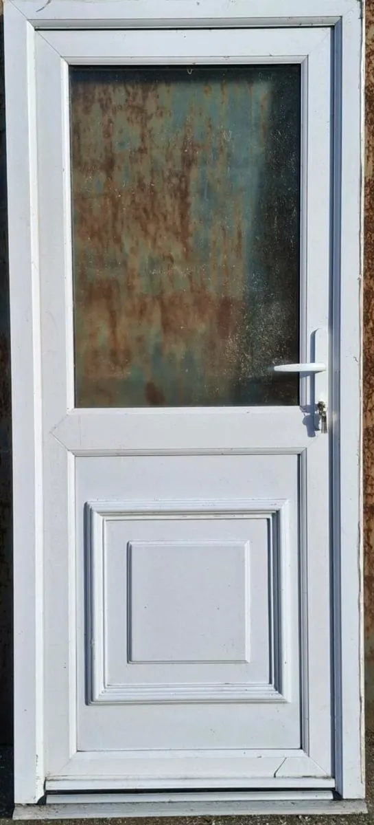 Small pvc door and windows - Image 1
