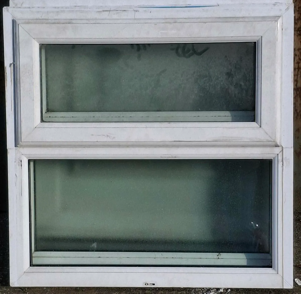 Small pvc door and windows - Image 3