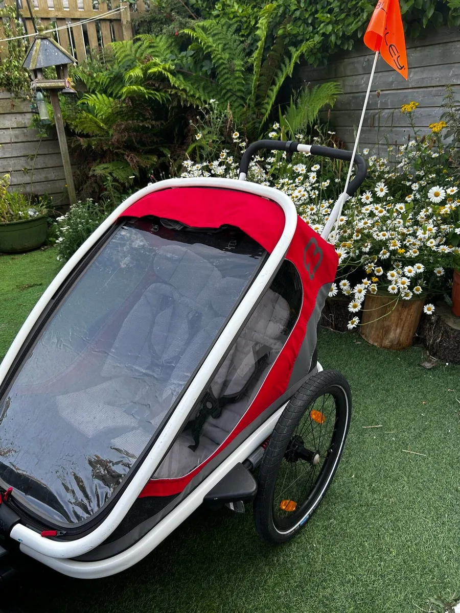 Hamax Outback Bike Trailer with cover - Image 1