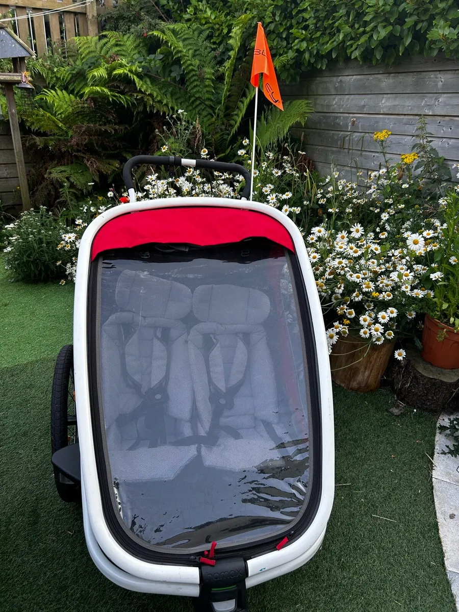 Hamax Outback Bike Trailer with cover - Image 2