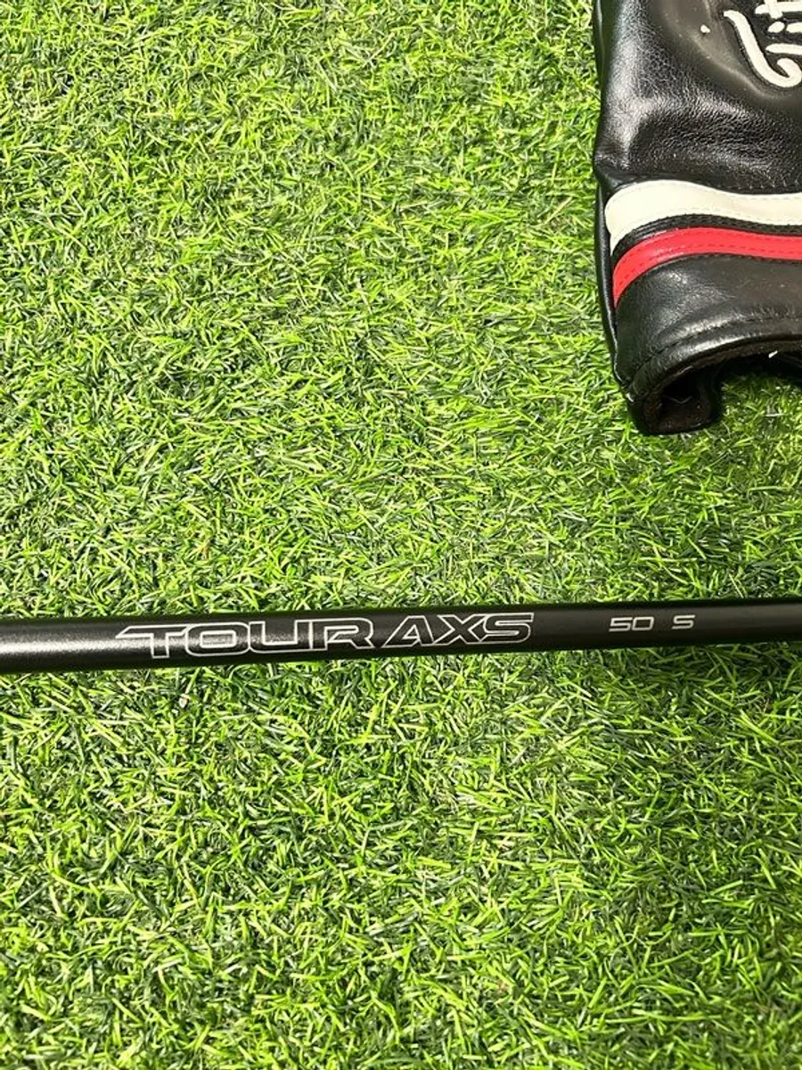 Titleist TS3 Driver 10.5 - Stiff Shaft - Image 2
