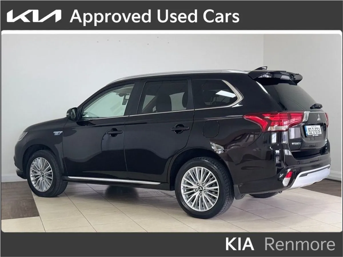 Mitsubishi Outlander Outl Phev Intense 5DR Auto-- - Image 3
