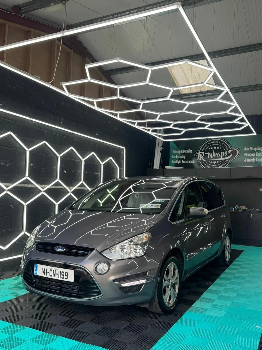 Ford S-Max 2014 - Image 1
