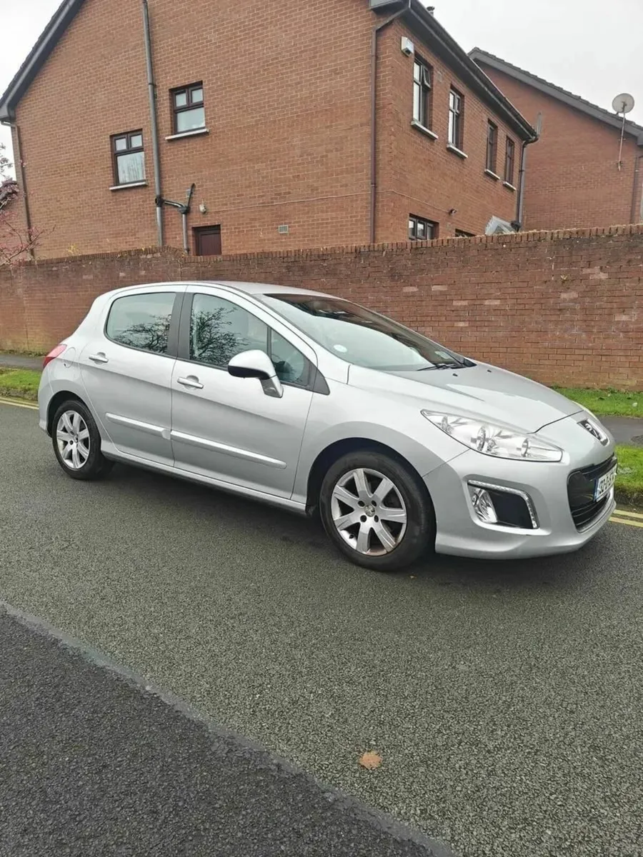Peugeot 308 2013 - Image 3