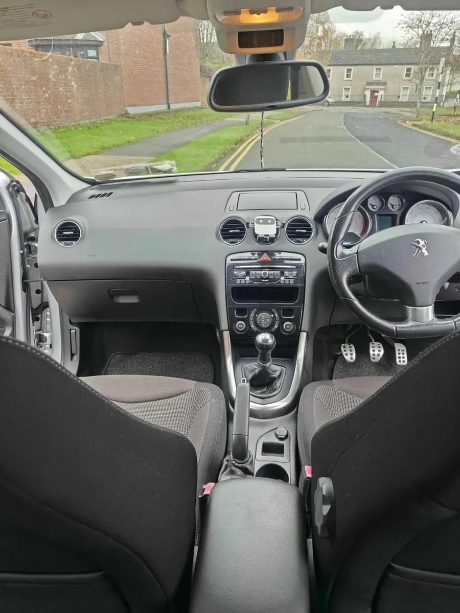 Peugeot 308 2013 - Image 4