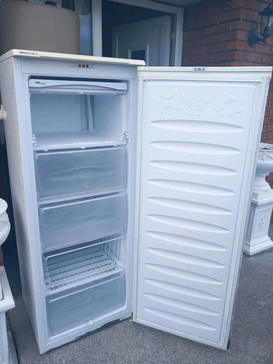 Beko freezer - Image 1