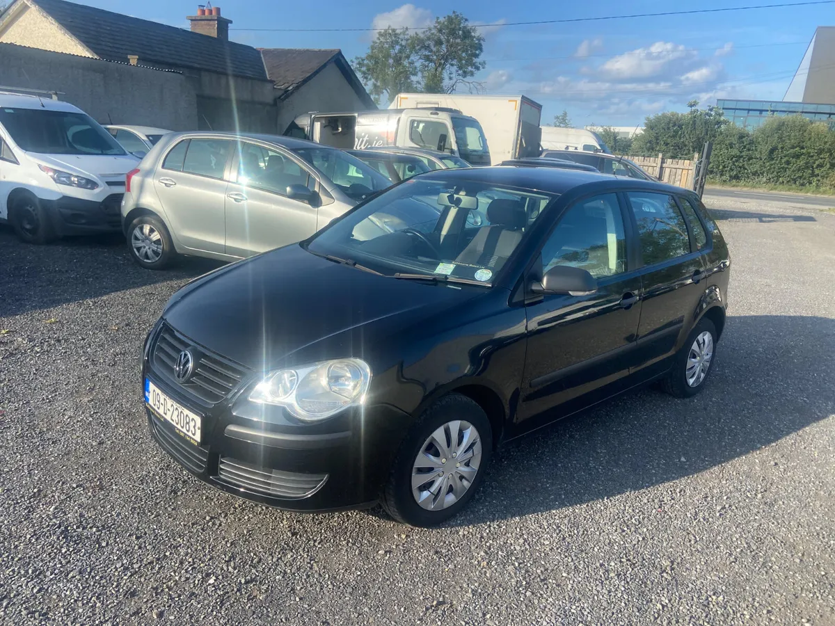 Volkswagen Polo 2009 low miles - Image 2