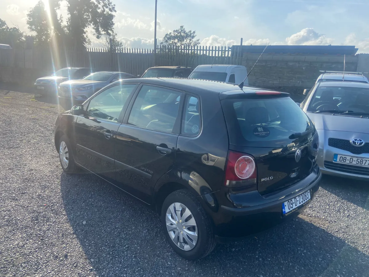 Volkswagen Polo 2009 low miles - Image 3