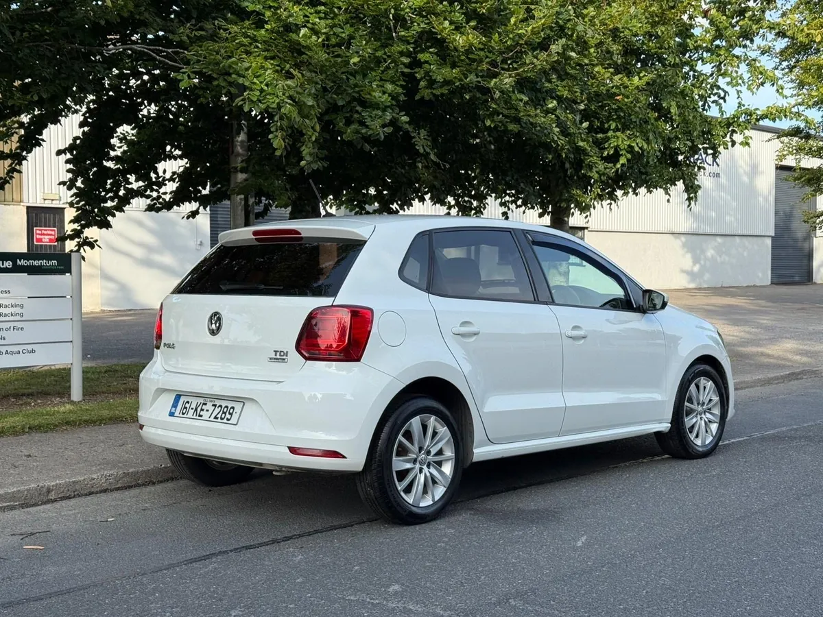 Volkswagen Polo 1.4 Tdi NCT and Tax €9750 - Image 3