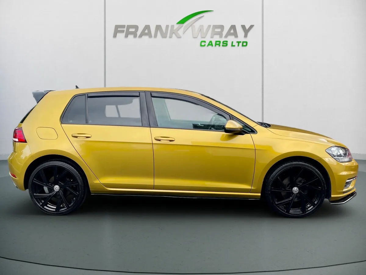 2018 VOLKSWAGEN GOLF 1.6 TDI SE NAV 115 BHP *MINT* - Image 4
