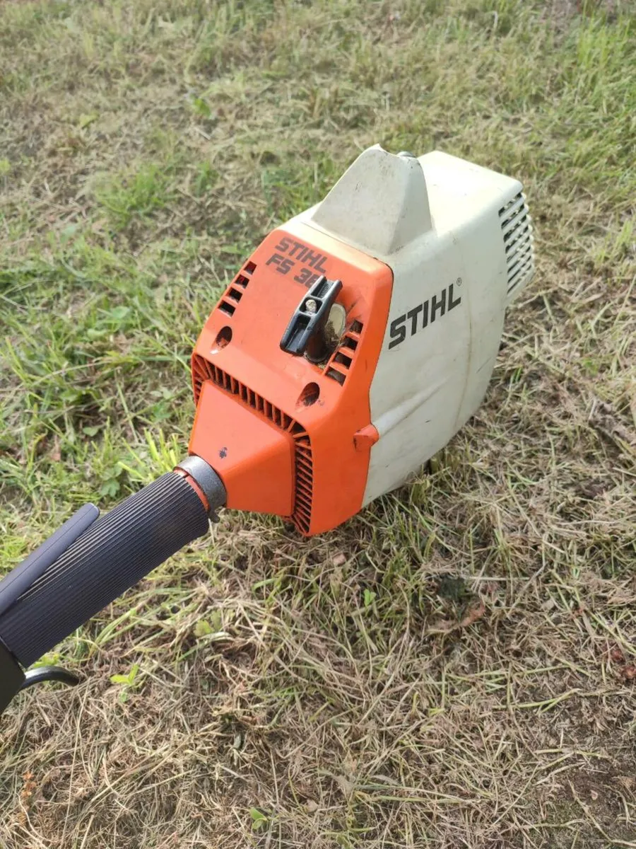 Stihl Grass Strimmer - Image 3