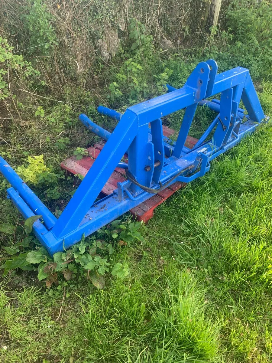 Double Bale Handler - Image 1