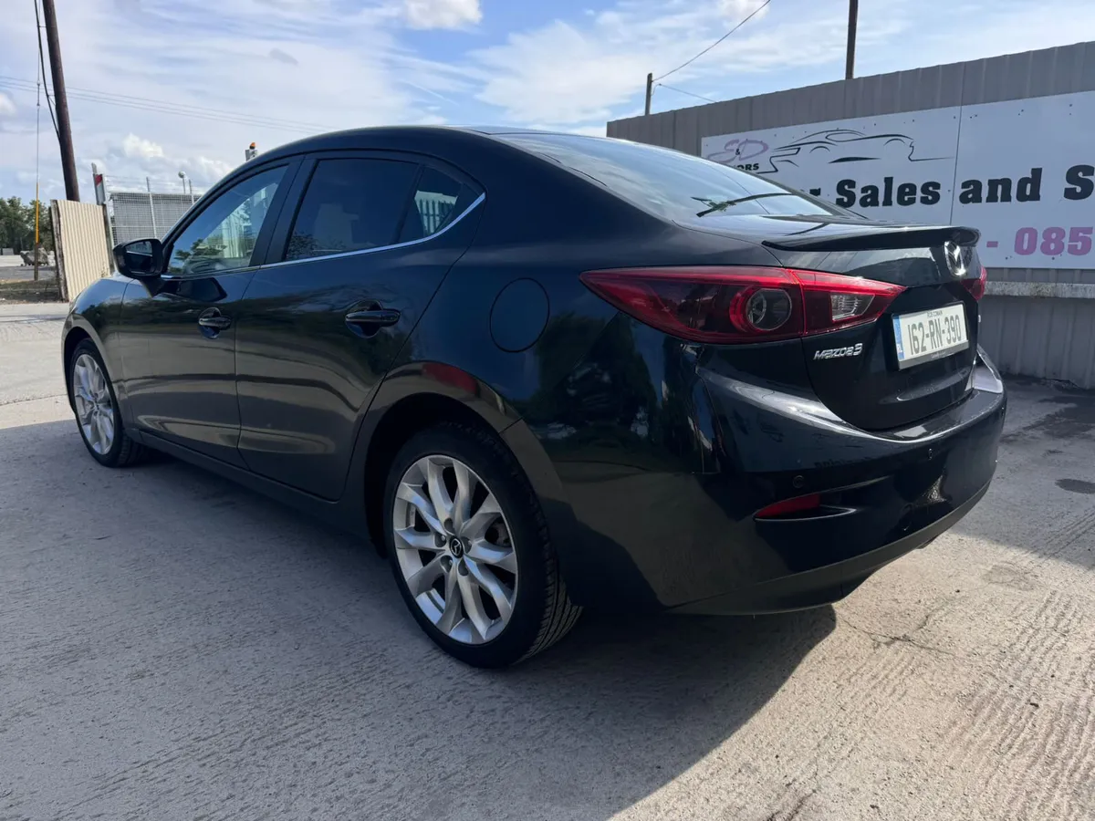 162 Mazda 3 2.2D PLATINUM Low Miles Warranty - Image 2