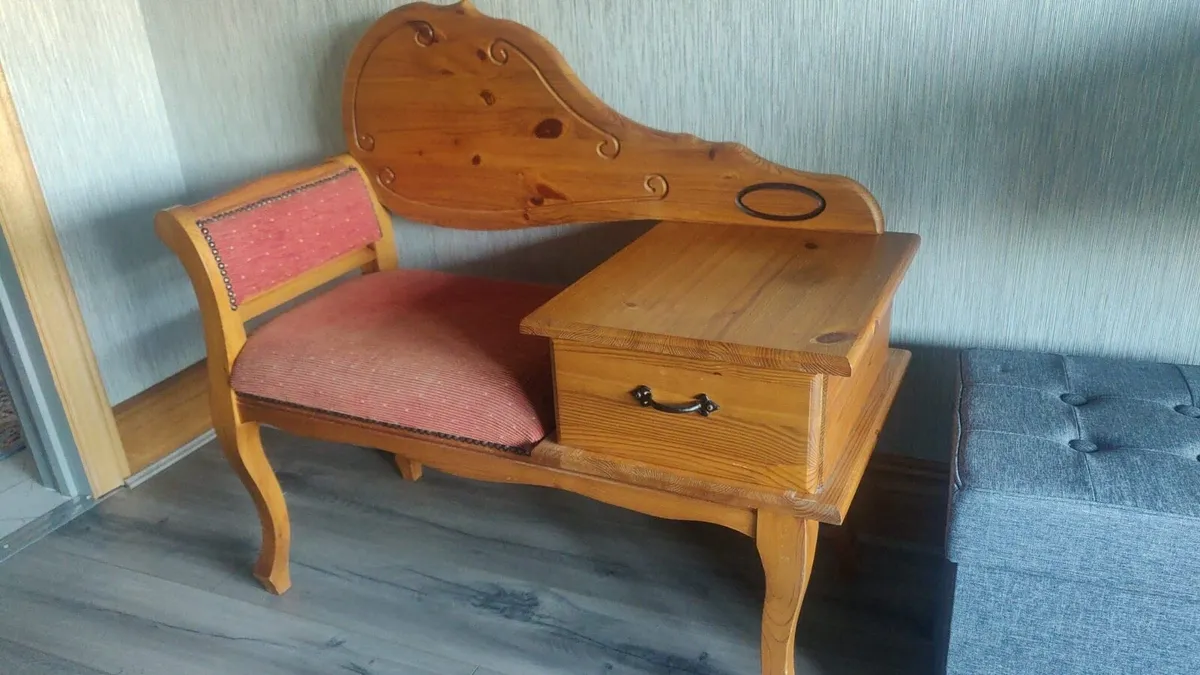 Hall table - Image 2