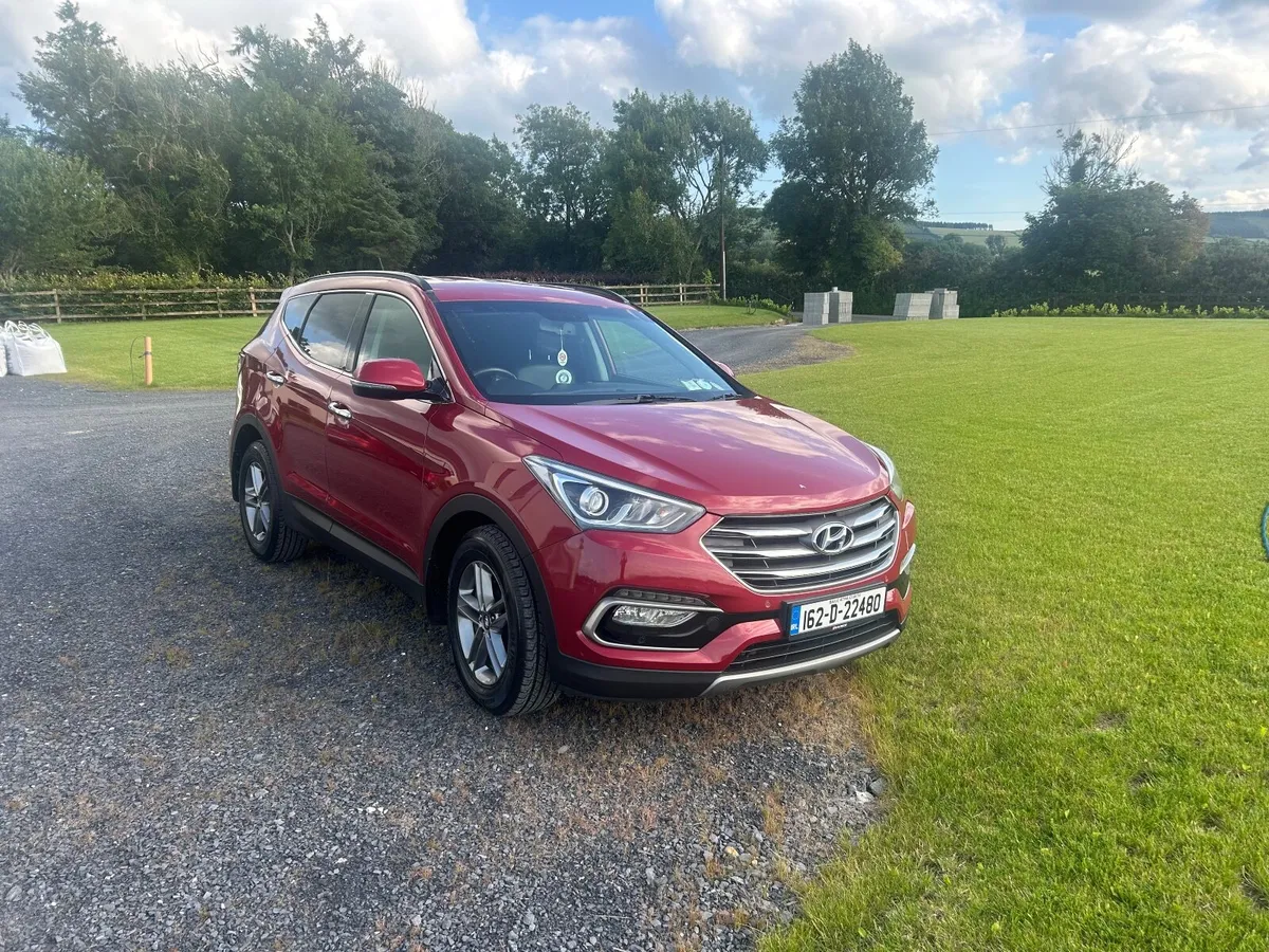Hyundai Santa Fe 2016 - Image 1