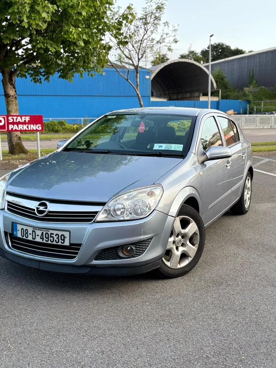 Opel Astra - Image 2