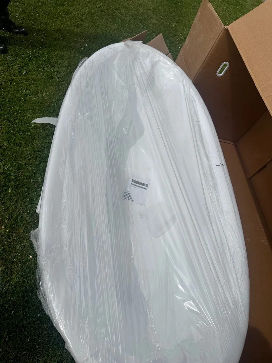 Free Standing Bath - Image 1