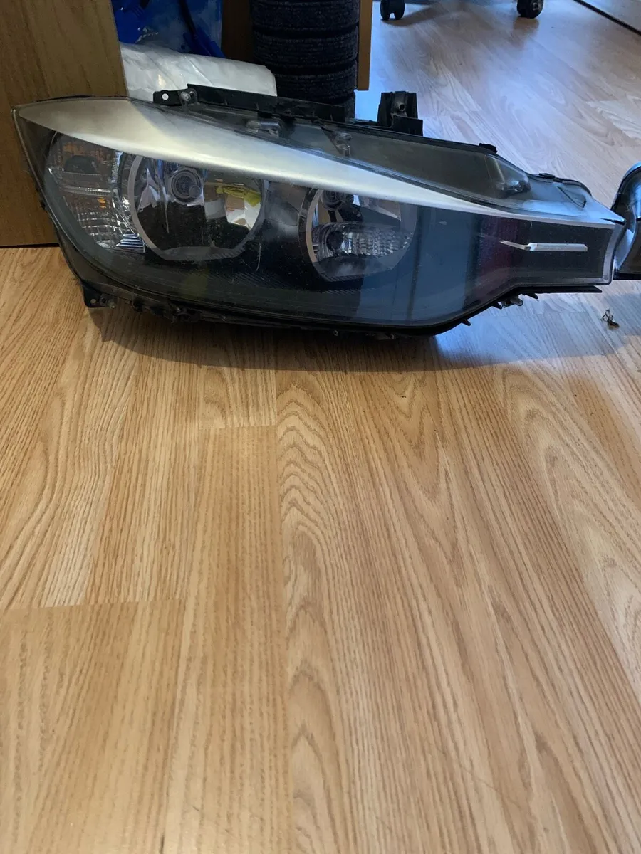 BMW headlights - Image 4
