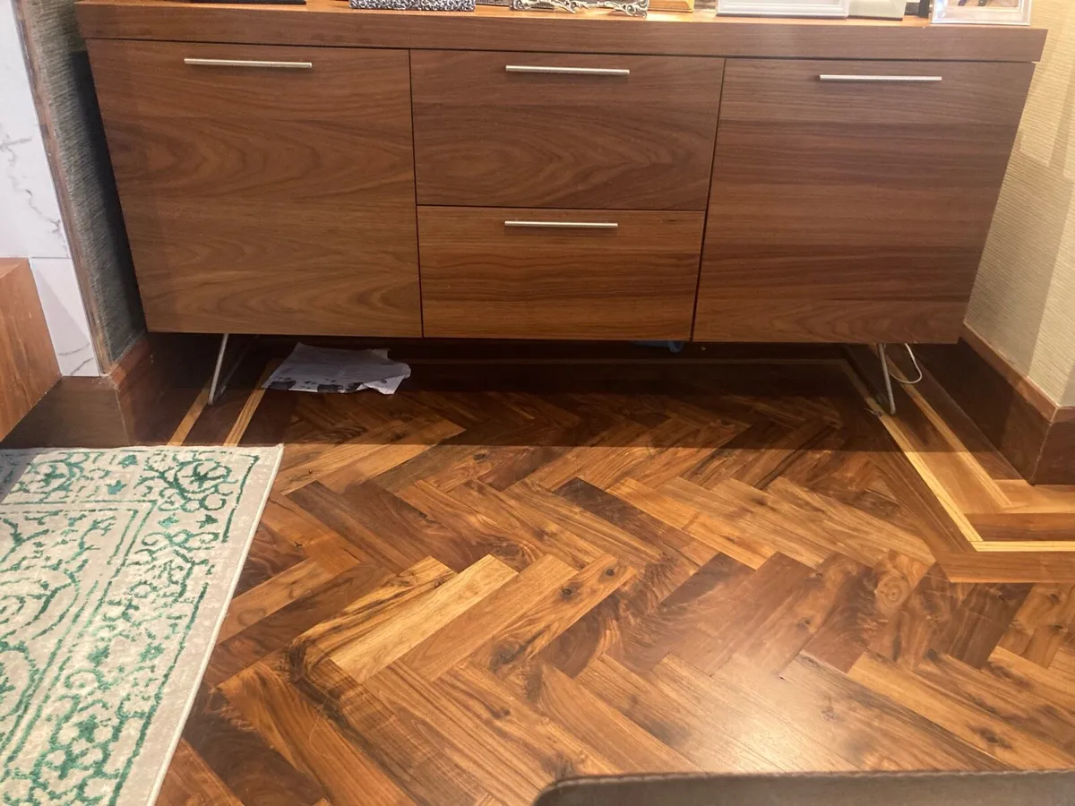 Living room lockers - Image 1