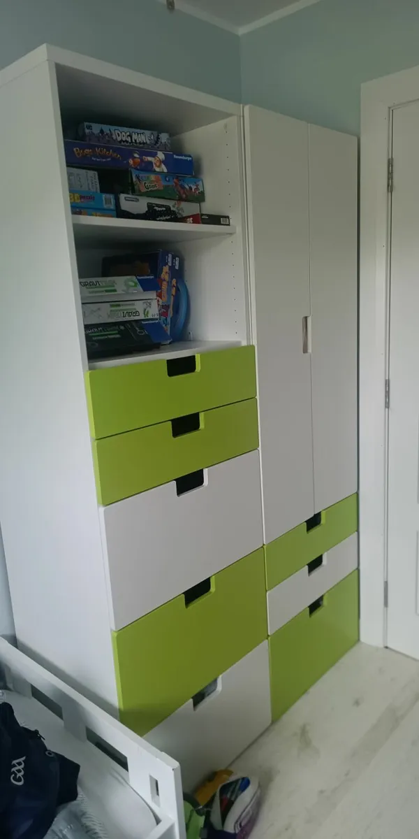 Wardrobes and a bookcase - Image 1