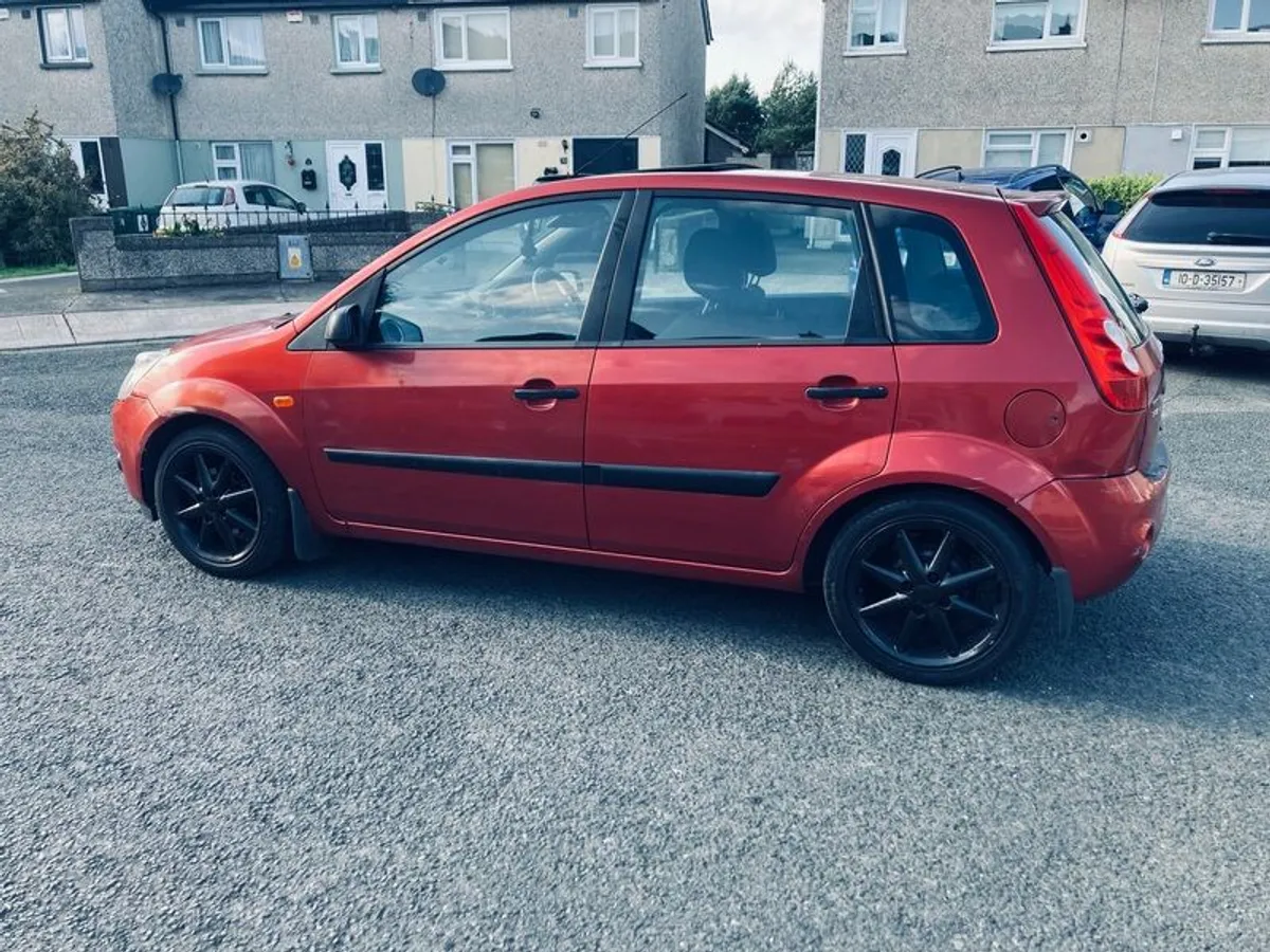 2007 Ford Fiesta - Image 2