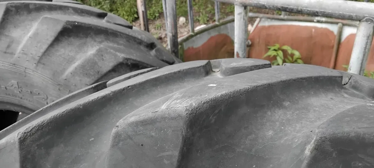 Tyres - Image 2